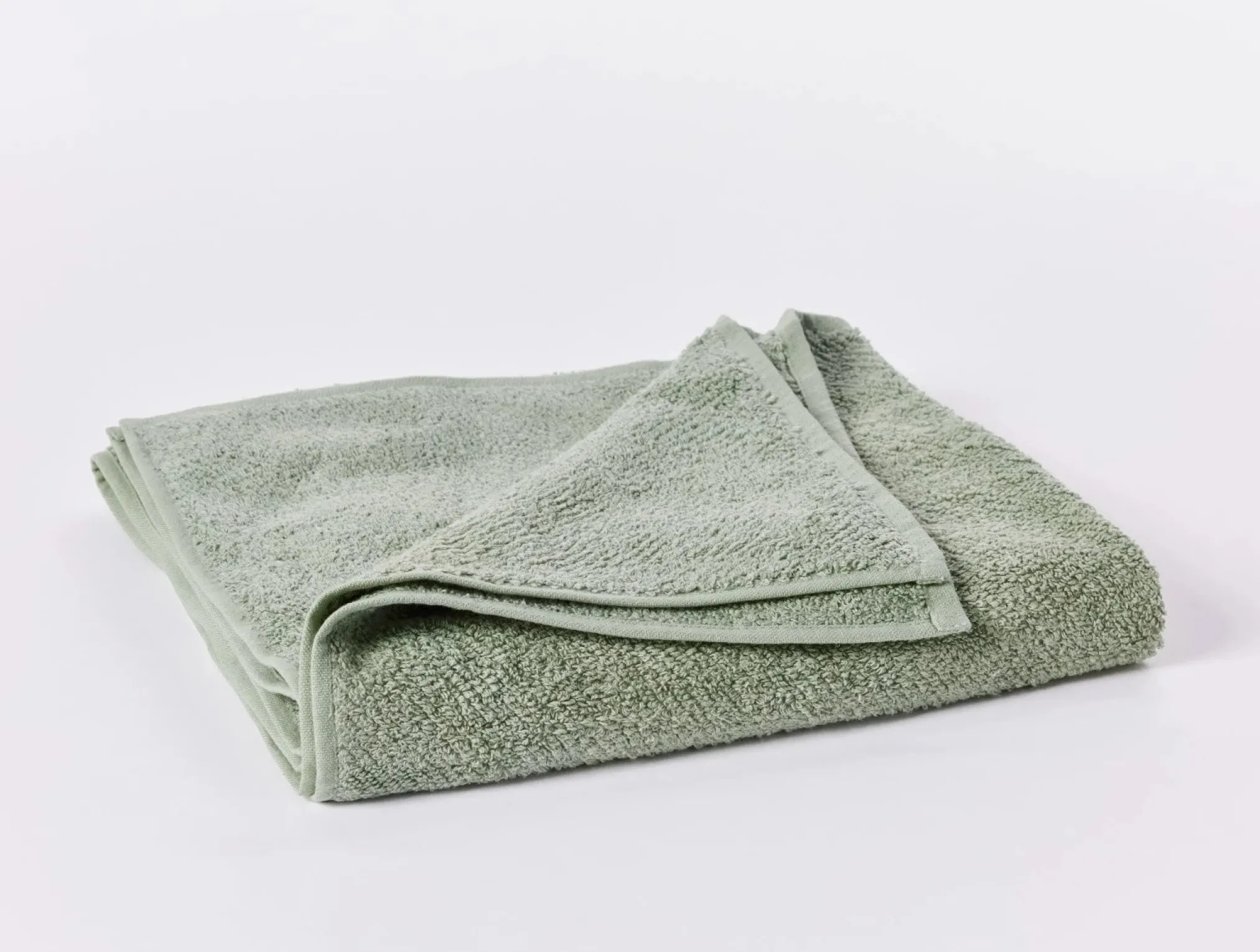 Coyuchi Air Weight® Organic Bath Sheet< Bath Towels
