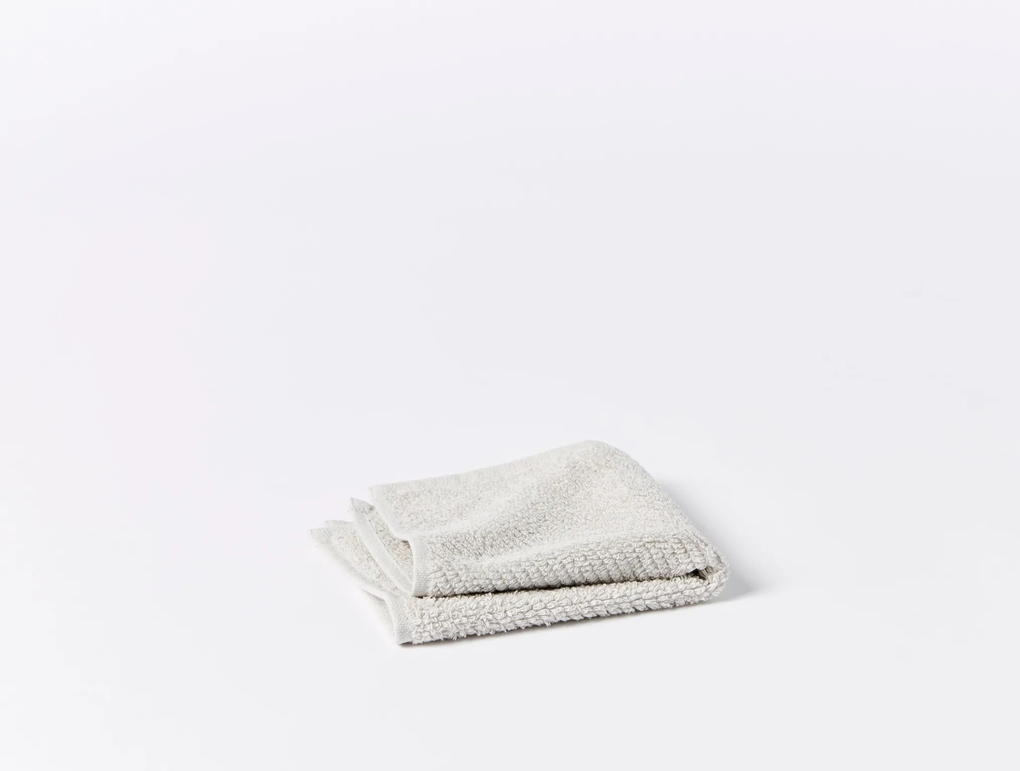 Coyuchi Air Weight® Organic Towels< Bath Towels