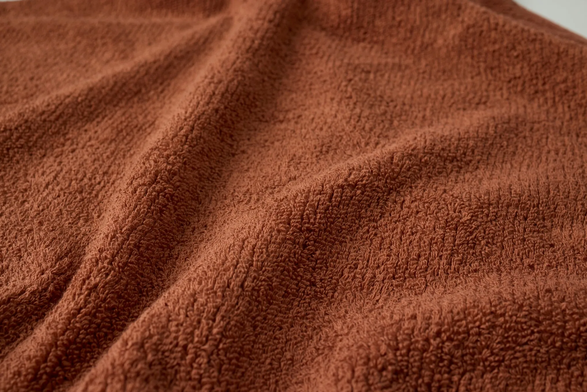 Coyuchi Air Weight® Organic Towels< Bath Towels