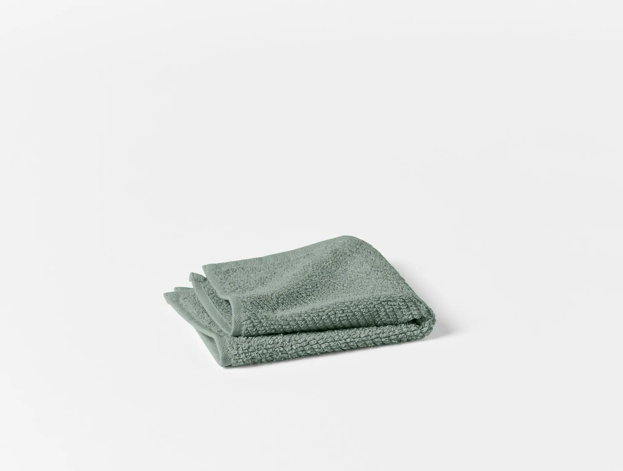 Coyuchi Air Weight® Organic Towels< Bath Towels