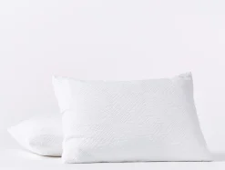 Coyuchi Avila Organic Matelasse Blanket< Bed Blankets