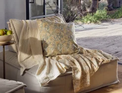 Coyuchi Balboa Organic Matelasse Print Throw< Throws