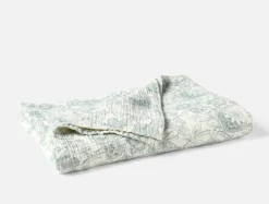 Coyuchi Balboa Organic Matelasse Print Throw< Throws