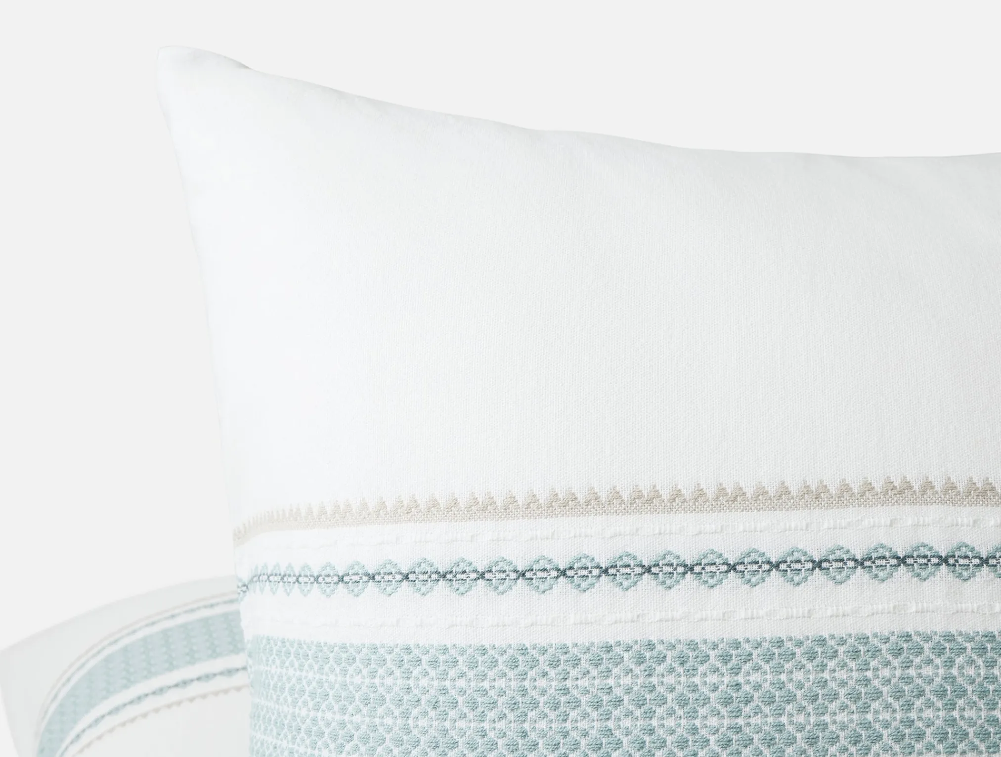 Coyuchi Cabrillo Organic Duvet Set< Duvet Covers + Sets