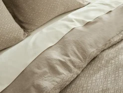 Coyuchi Capitola Organic Duvet Cover< Duvet Covers + Sets