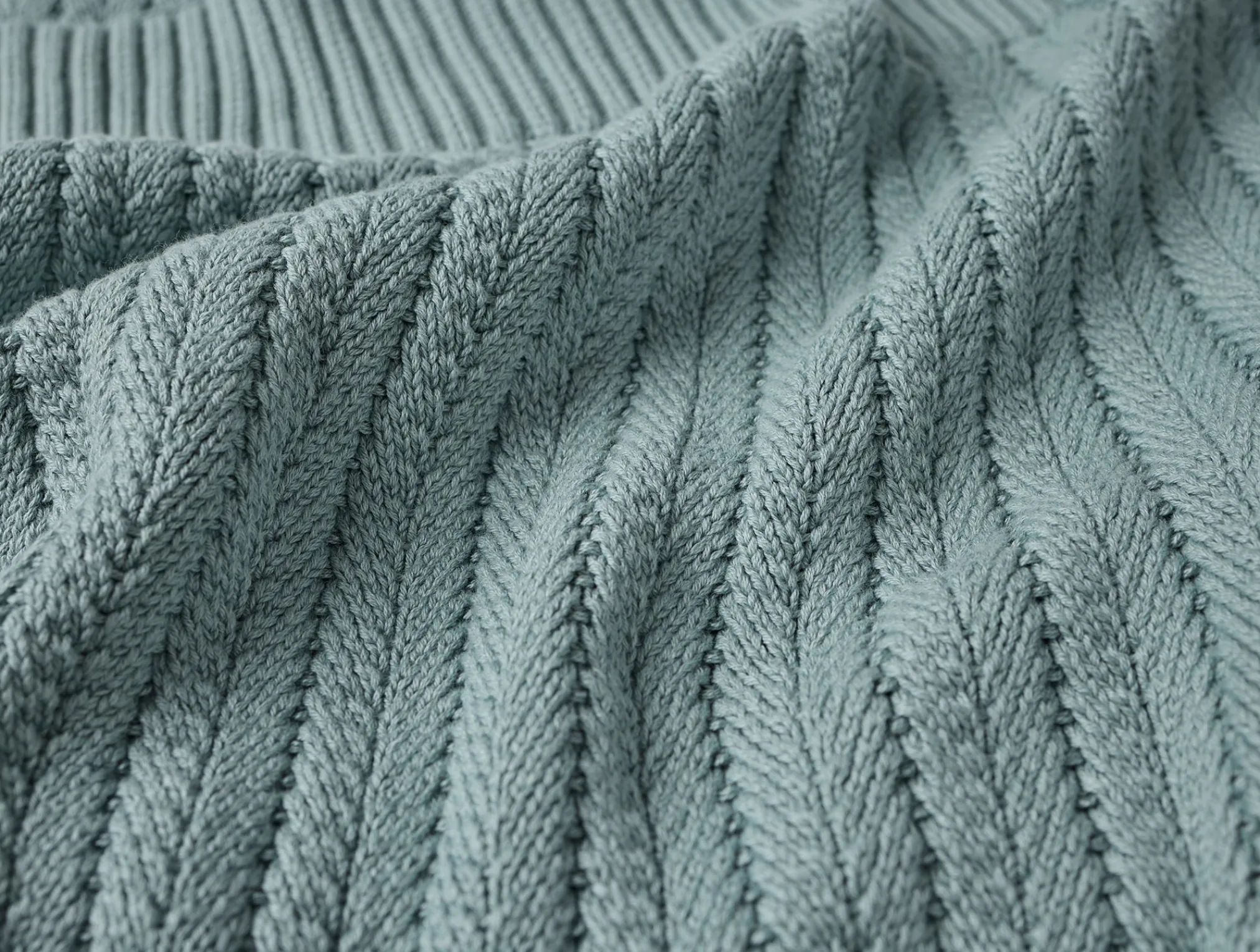 Coyuchi Casa Loma Organic Knit Throw< Throws