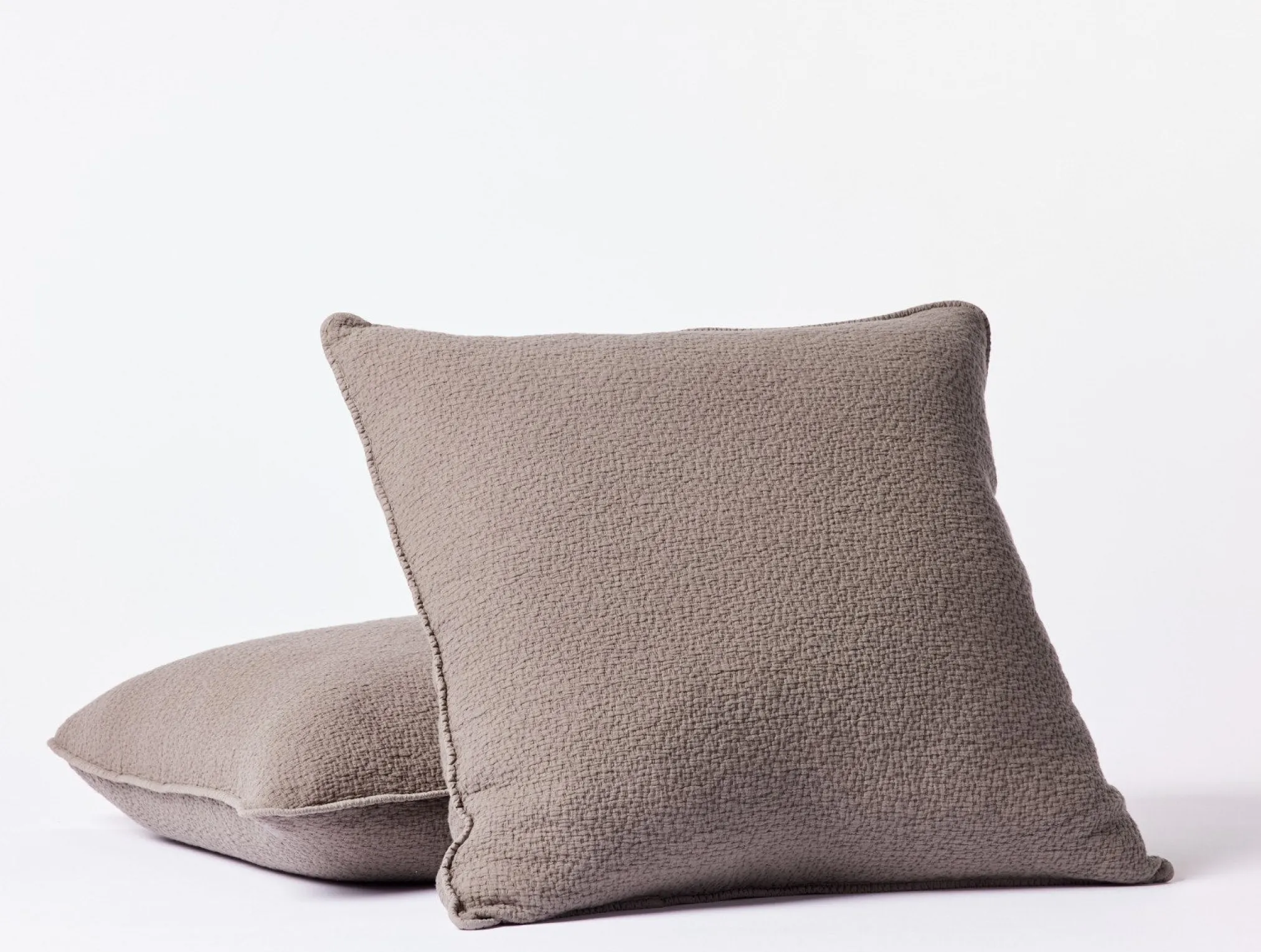 Coyuchi Cascade Organic Matelasse Blanket< Bed Blankets