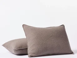Coyuchi Cascade Organic Matelasse Blanket< Bed Blankets