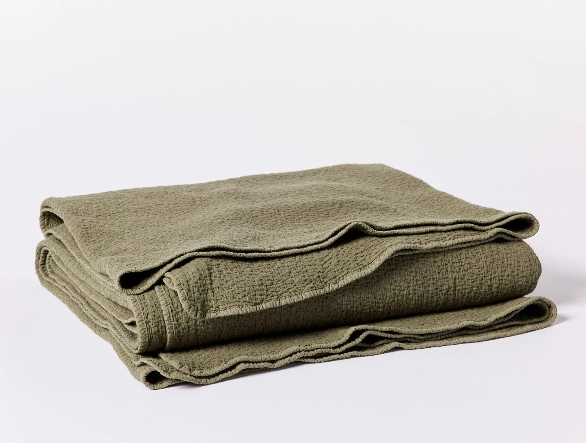 Coyuchi Cascade Organic Matelasse Blanket< Bed Blankets