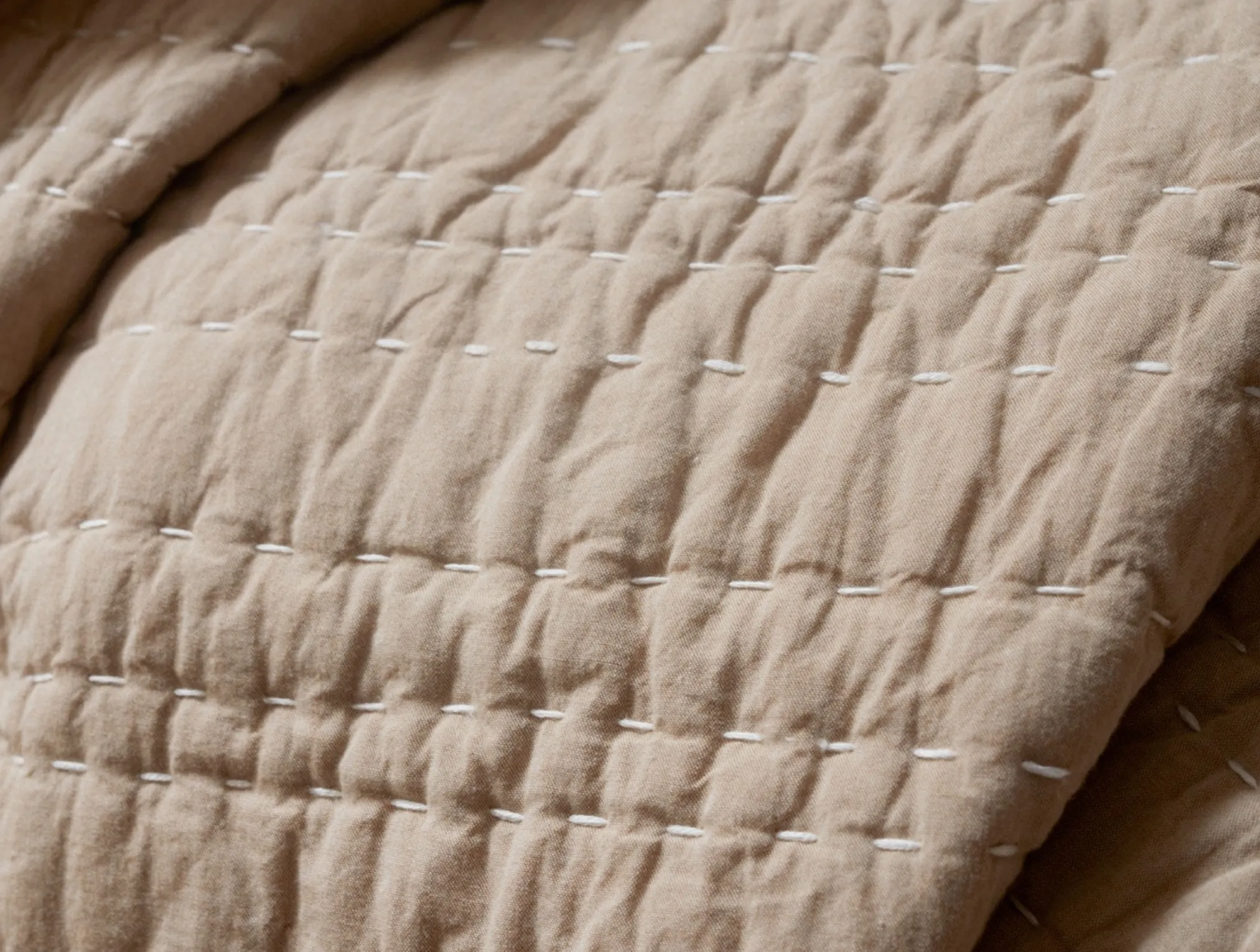 Coyuchi Channel Handstitched Organic Throw< Throws