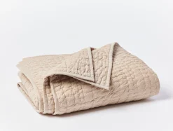 Coyuchi Channel Handstitched Organic Throw< Throws