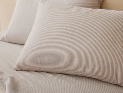 Coyuchi Climate Beneficial™ Cotton Soft Washed Pillowcases< Pillowcases|Pillowcases