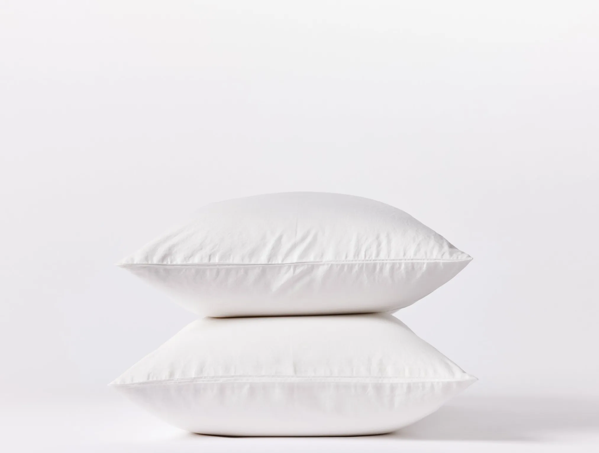 Coyuchi Climate Beneficial™ Cotton Soft Washed Pillowcases< Pillowcases|Pillowcases