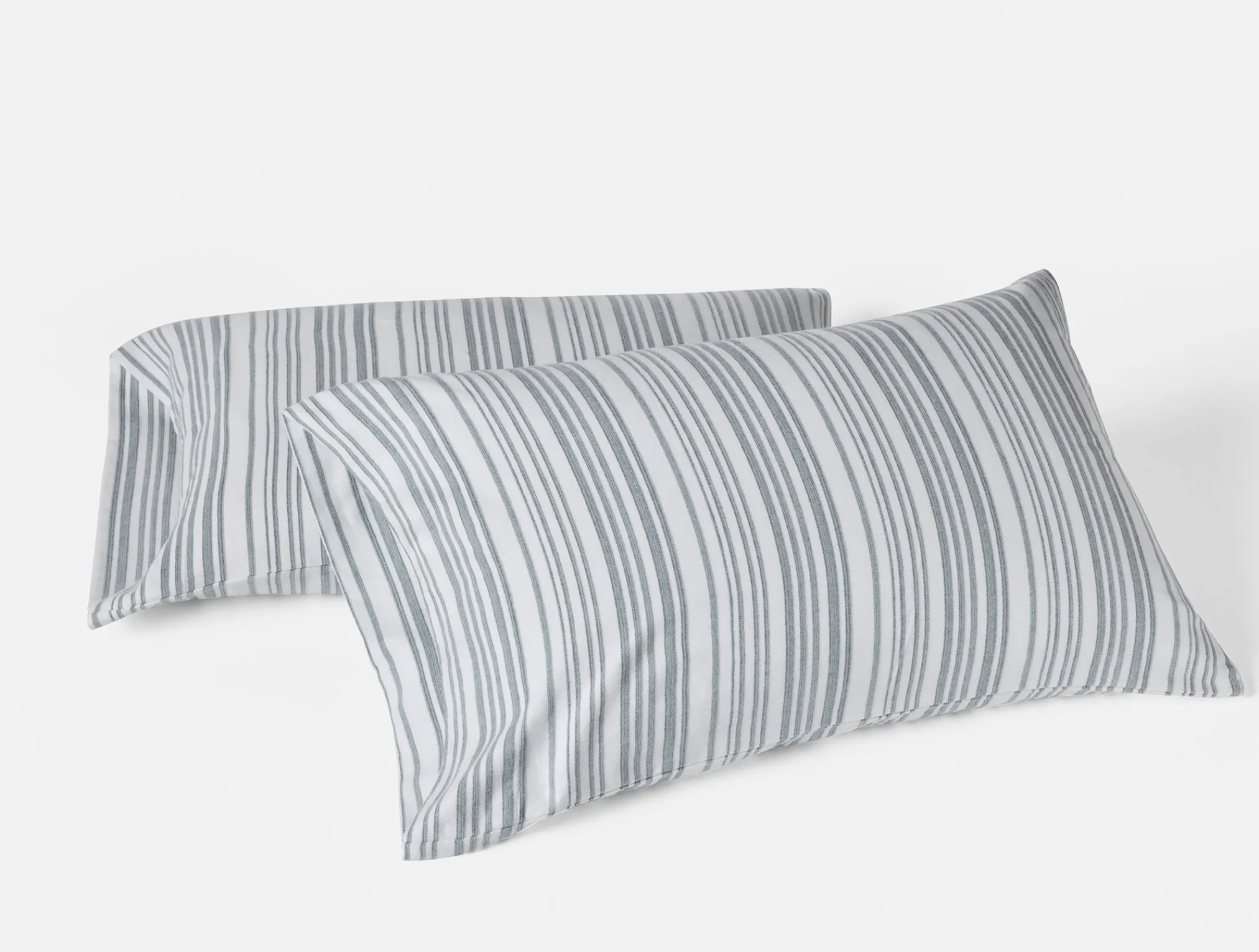 Coyuchi Cloud Brushed™ Organic Flannel Pillowcases< Pillowcases|Pillowcases