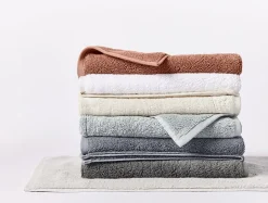 Coyuchi Cloud Loom™ Organic Bath Mat< Bath Rugs
