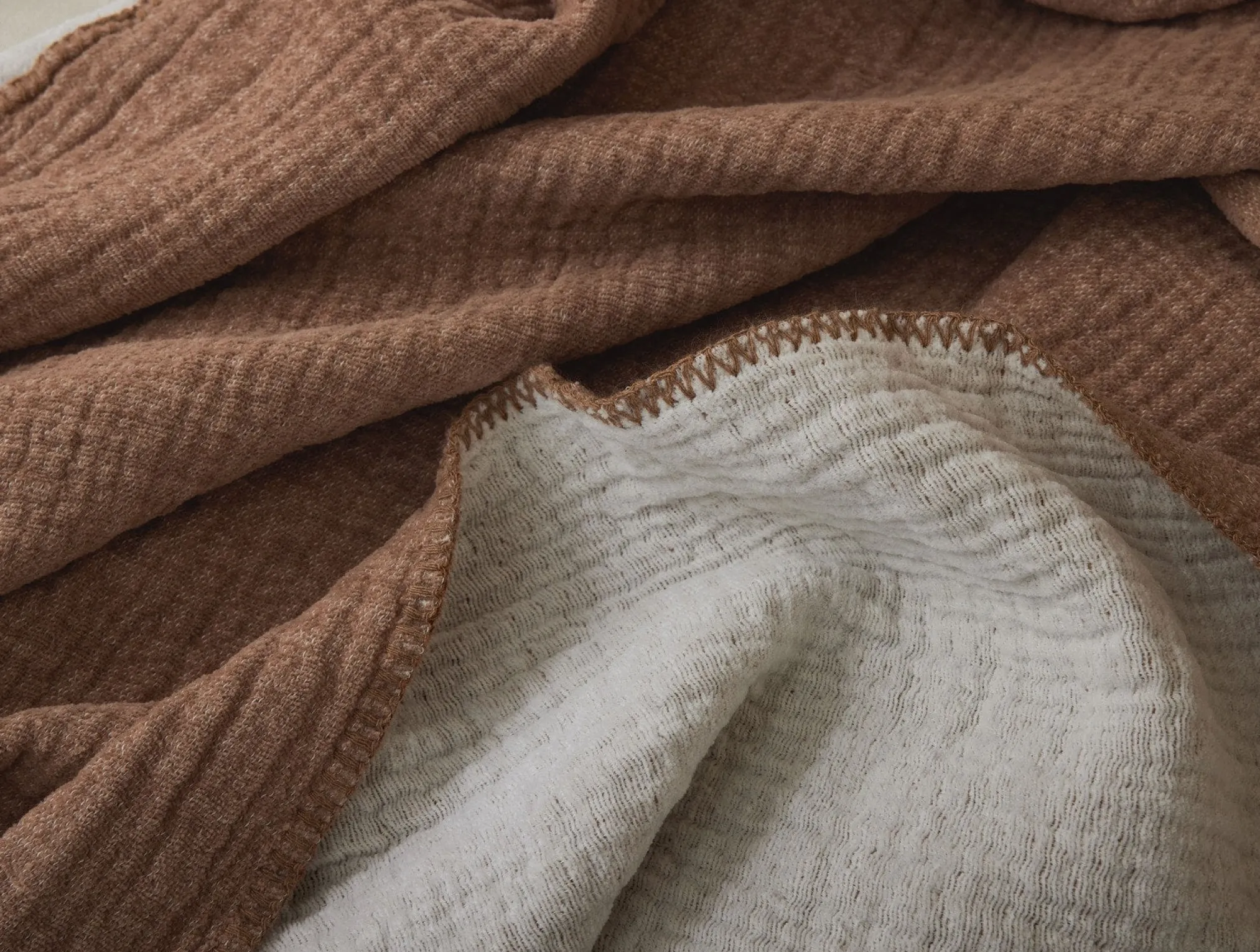 Coyuchi Cozy Cotton Organic Throw< Throws