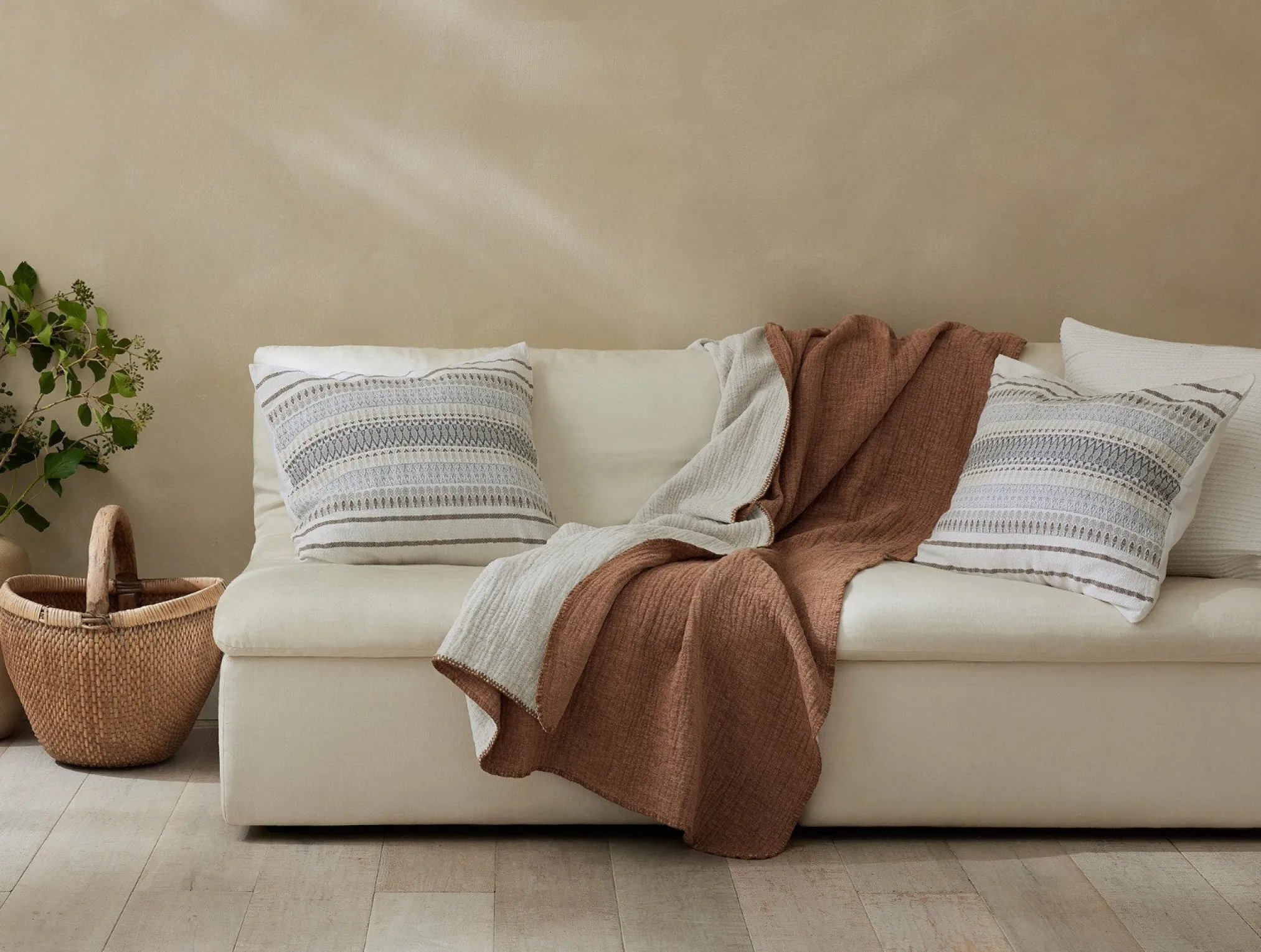 Coyuchi Cozy Cotton Organic Throw< Throws