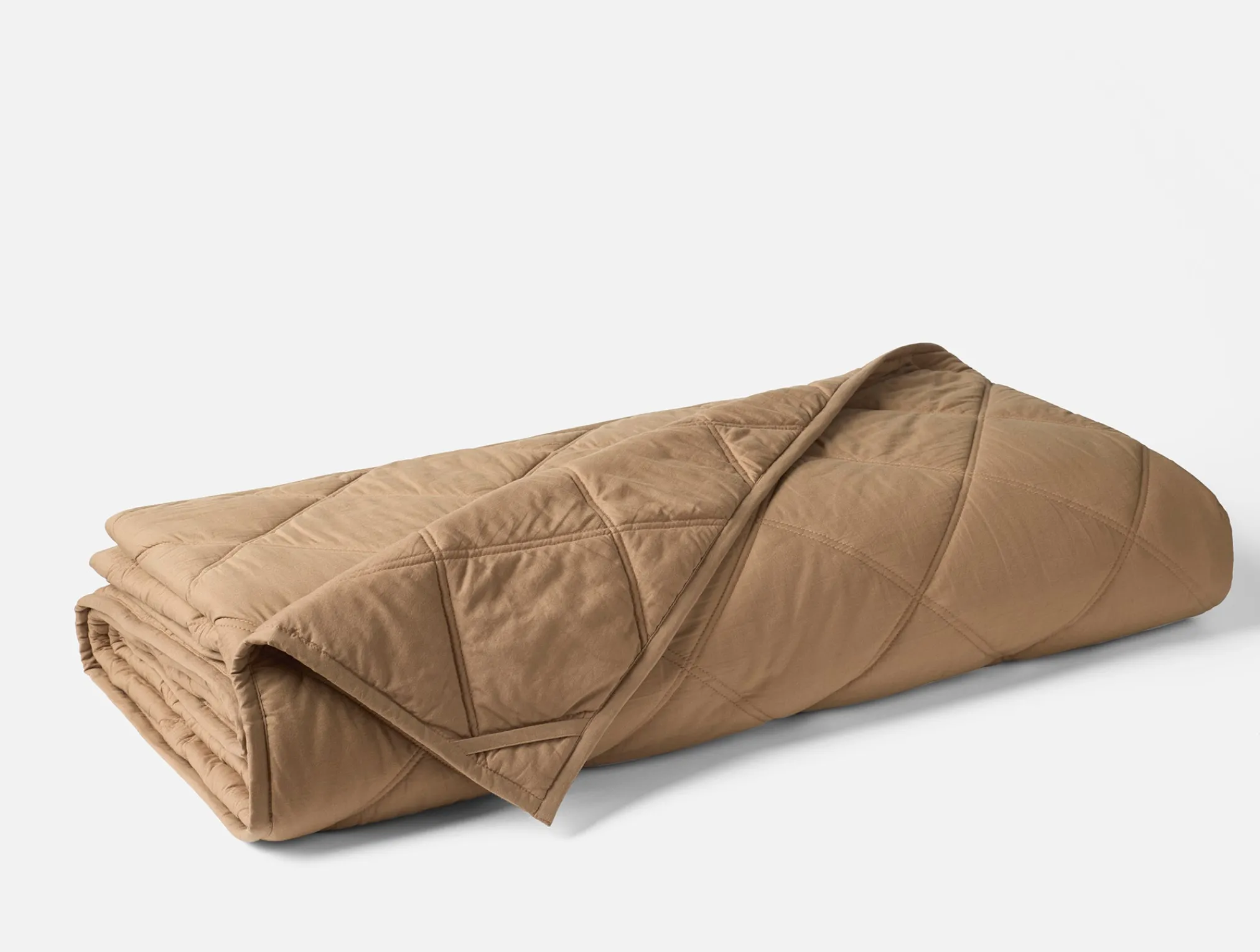Coyuchi Diamond-Stitched Organic Cotton Comforter< Quilts + Comforters|Quilts + Comforters