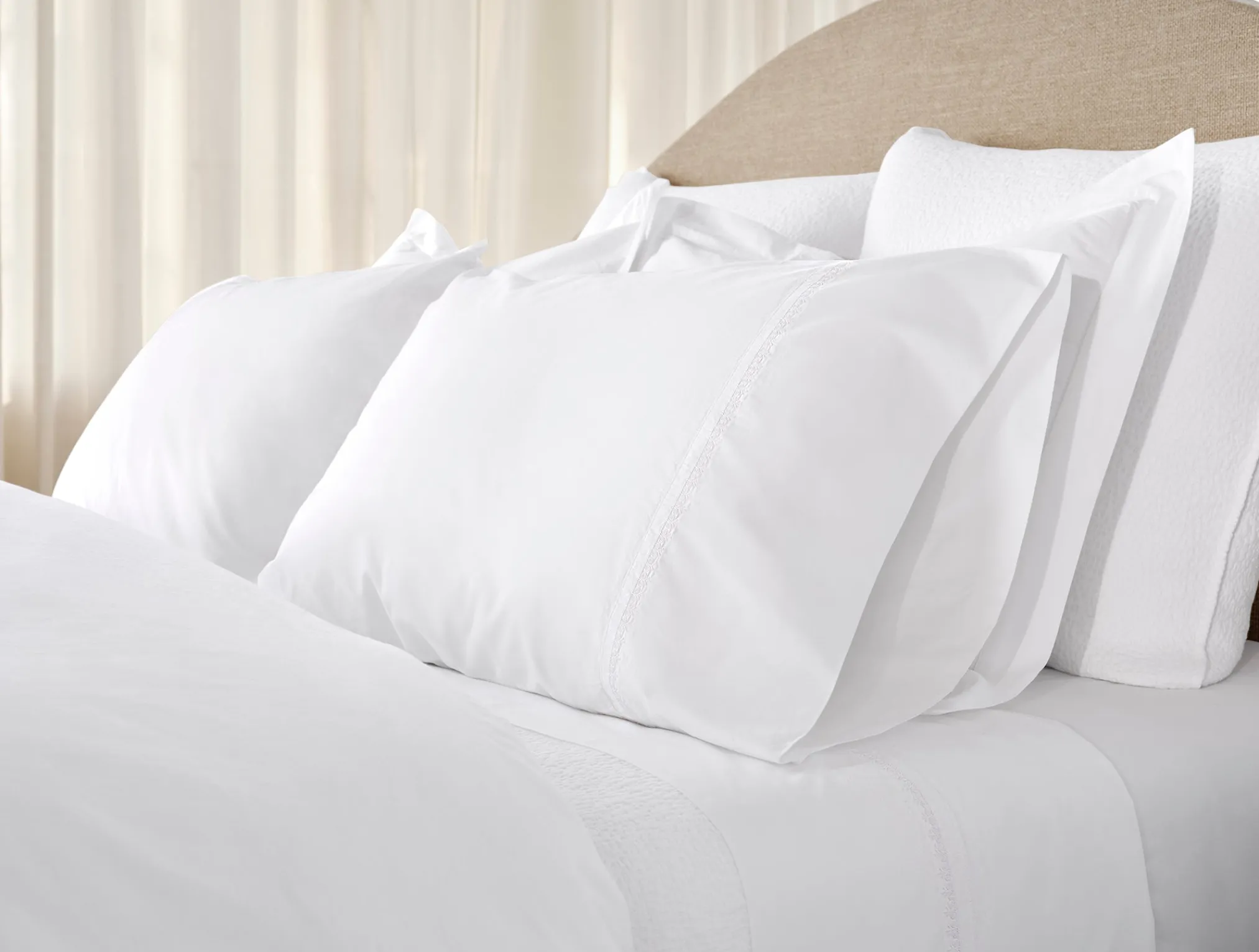 Coyuchi Floret Embroidered Organic Percale Sheet Set< Sheet Sets|Sheet Sets