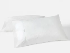 Coyuchi Heirloom Organic Sateen Jacquard Complete Bed Bundle< Sateen