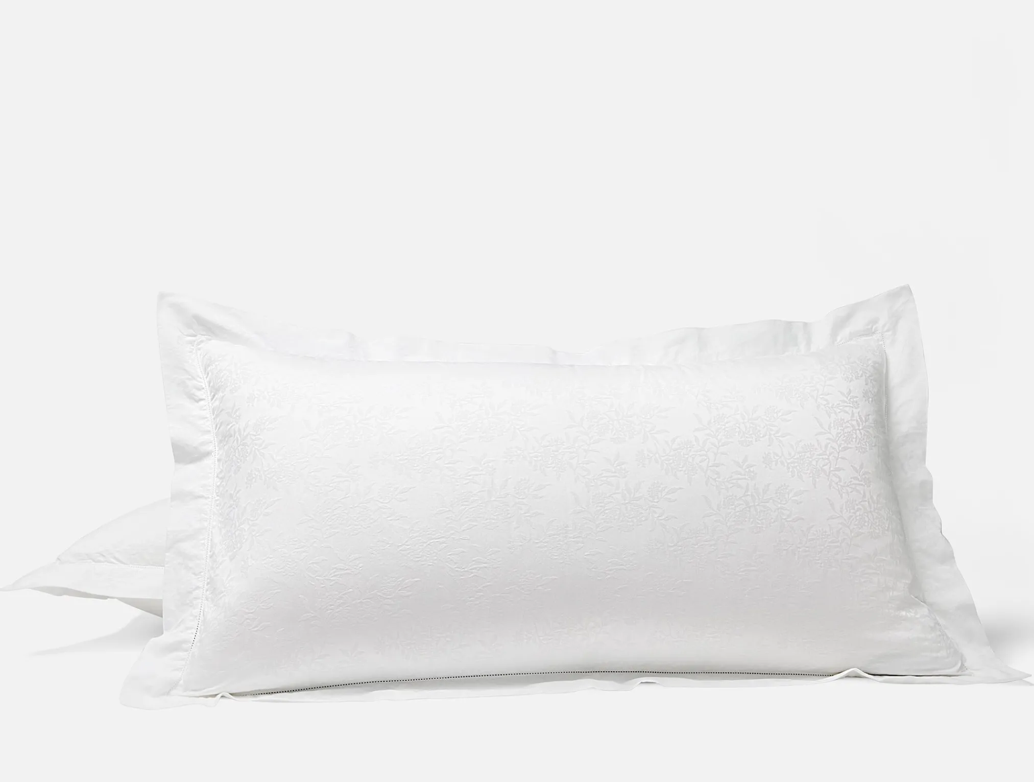 Coyuchi Heirloom Organic Sateen Jacquard Sham< Pillow Shams
