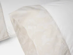 Coyuchi Heritage Organic Percale Jacquard Border Pillowcases< Pillowcases|Pillowcases