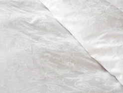 Coyuchi Heritage Organic Percale Jacquard Duvet Set< Duvet Covers + Sets