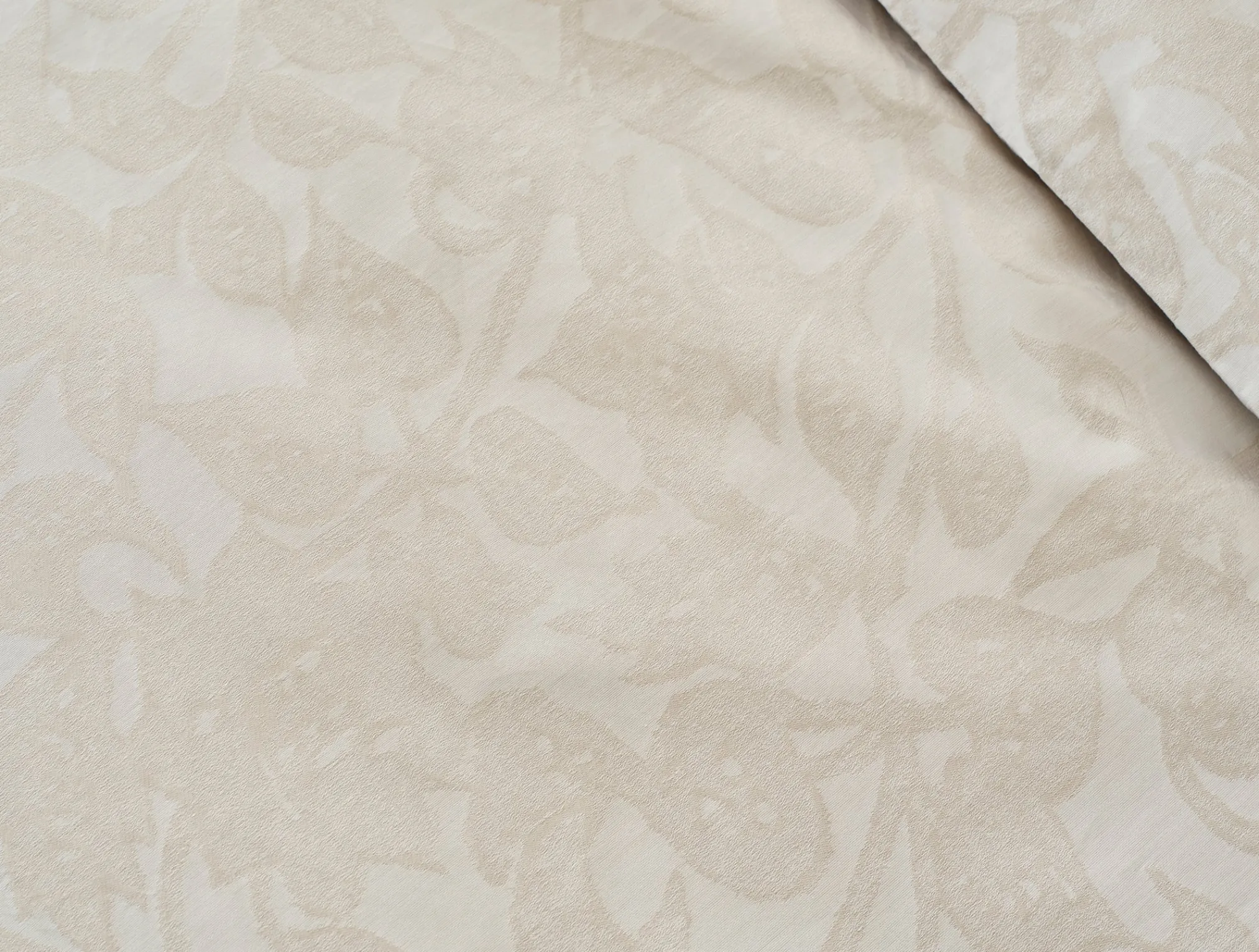 Coyuchi Heritage Organic Percale Jacquard Duvet Set< Duvet Covers + Sets