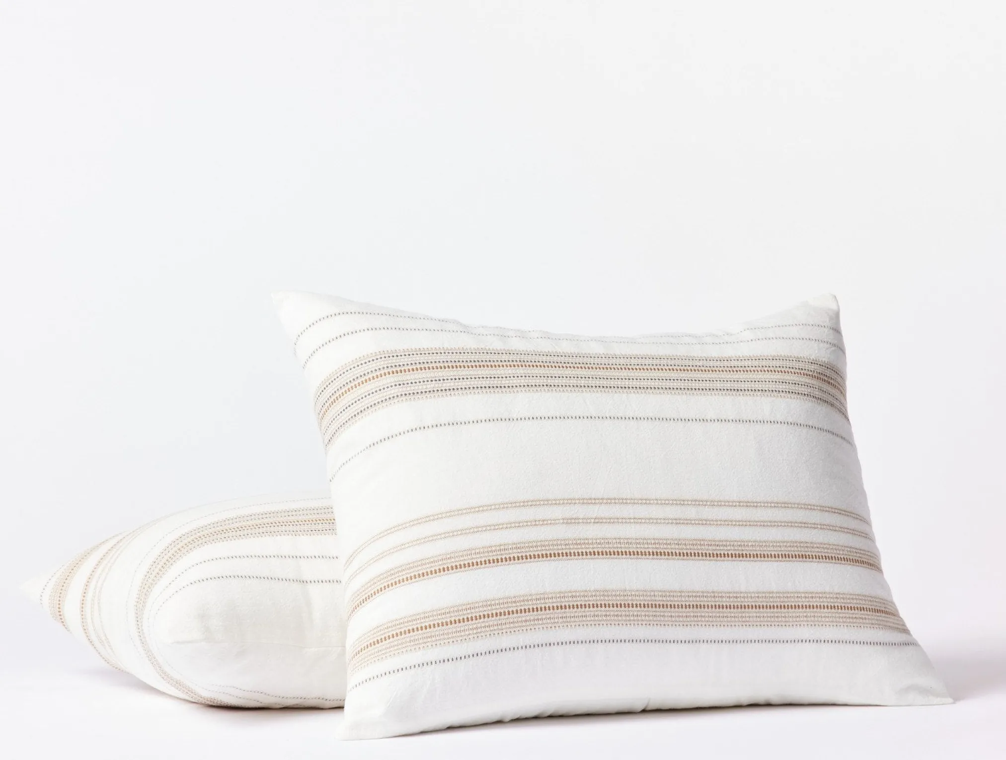 Coyuchi Lobos Organic Sham< Pillow Shams