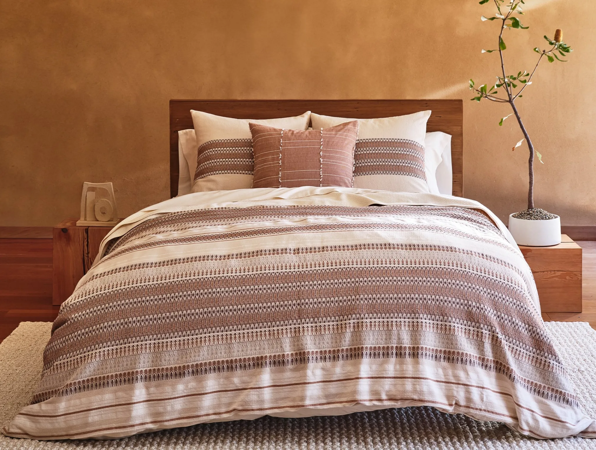 Coyuchi Lost Coast Organic Duvet Set< Duvet Covers + Sets