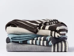 Coyuchi Mariposa Supersoft Organic Cotton Blanket< Bed Blankets
