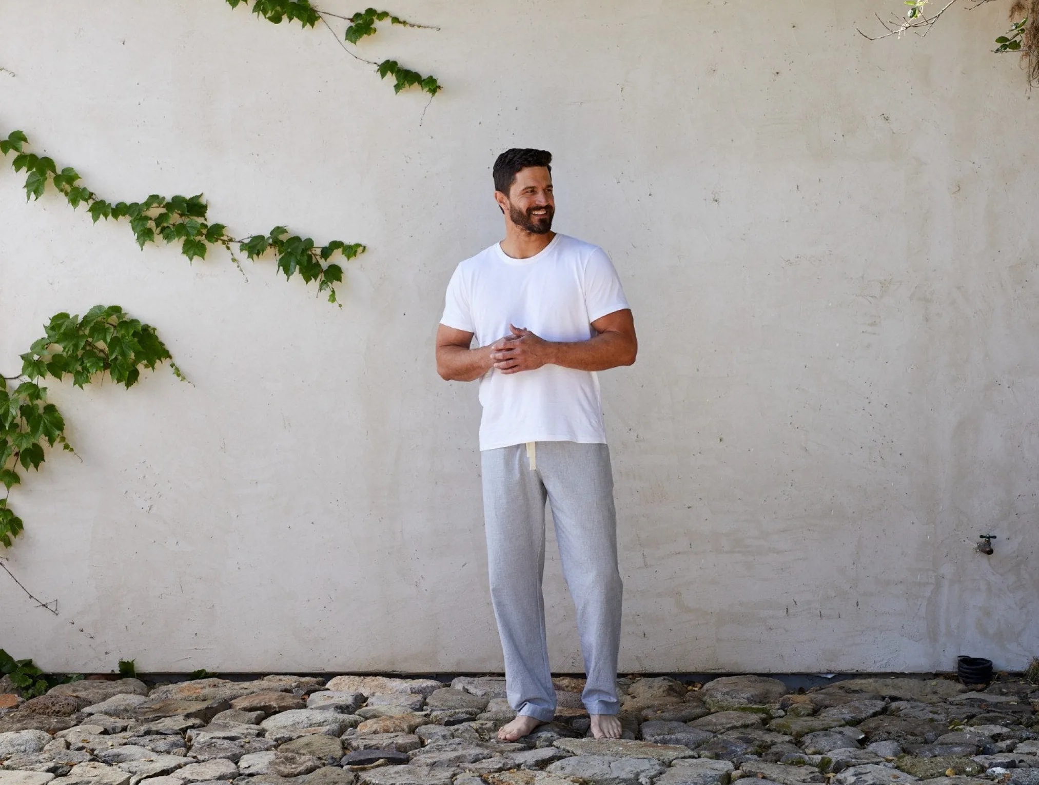 Coyuchi Men's Organic Crinkled Pajama Pants< Men's Sleep