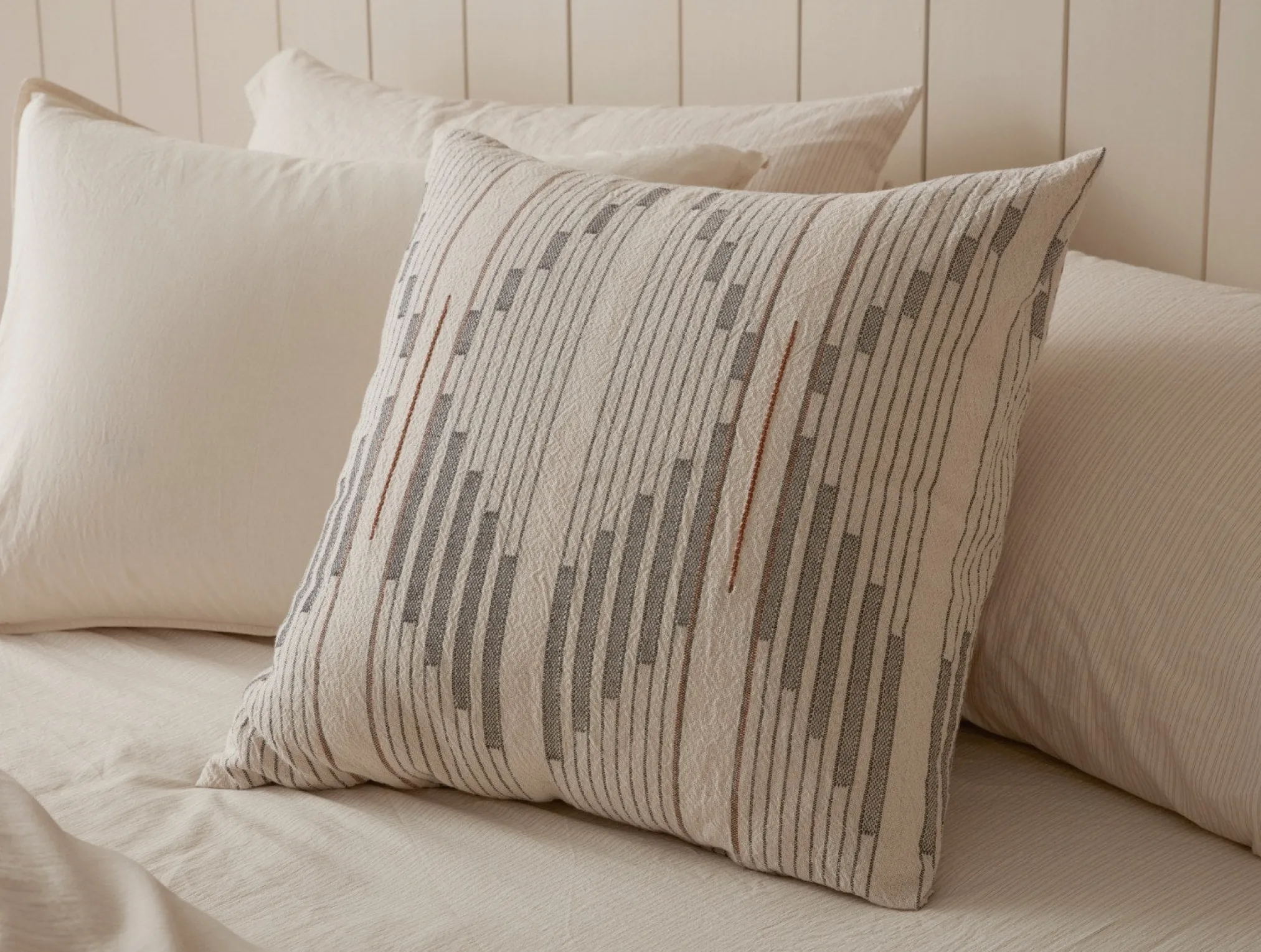 Coyuchi Morelia Organic Pillow Cover< Decorative Pillows