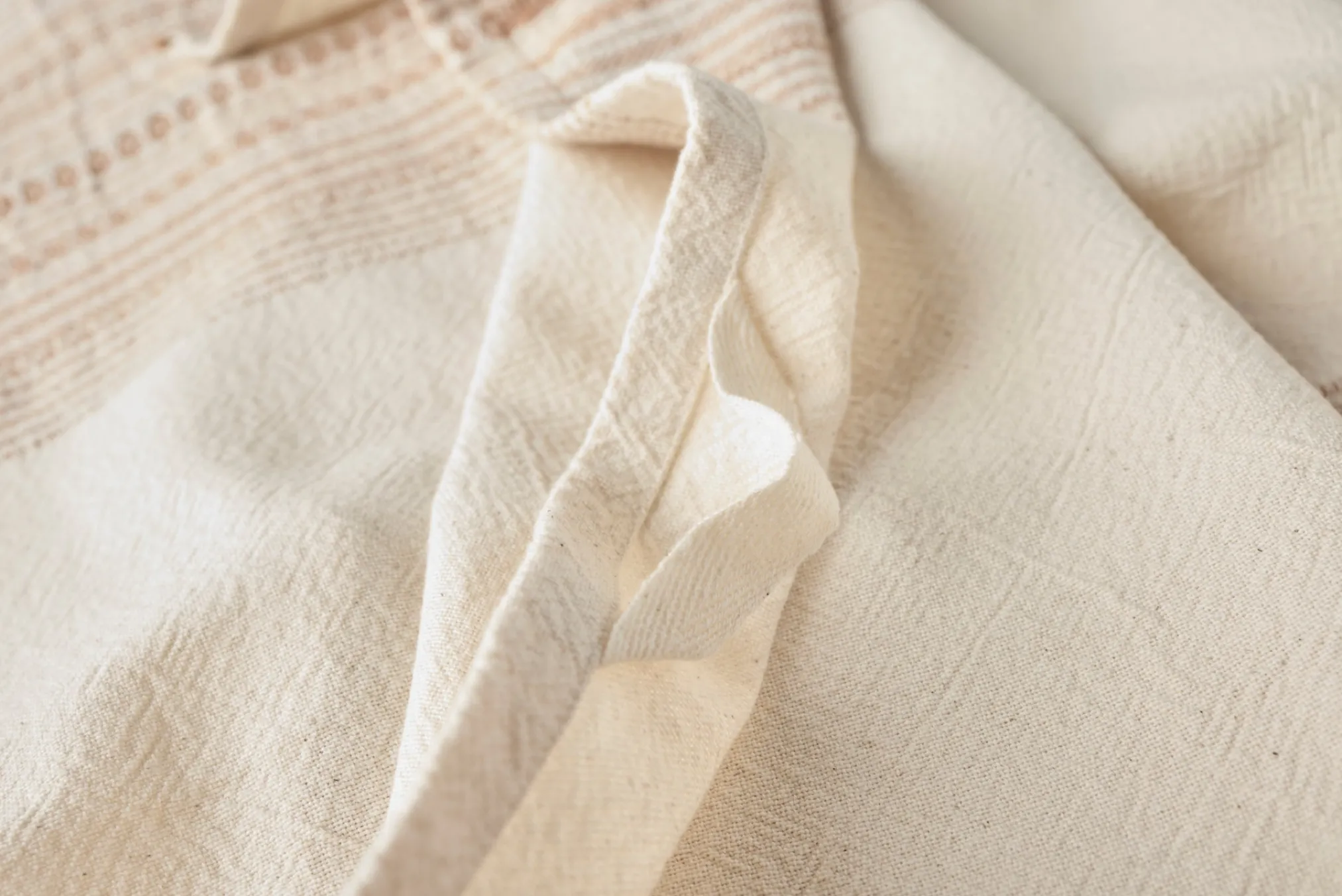 Coyuchi Oak Organic Hand Towel, Set of 2< Kitchen