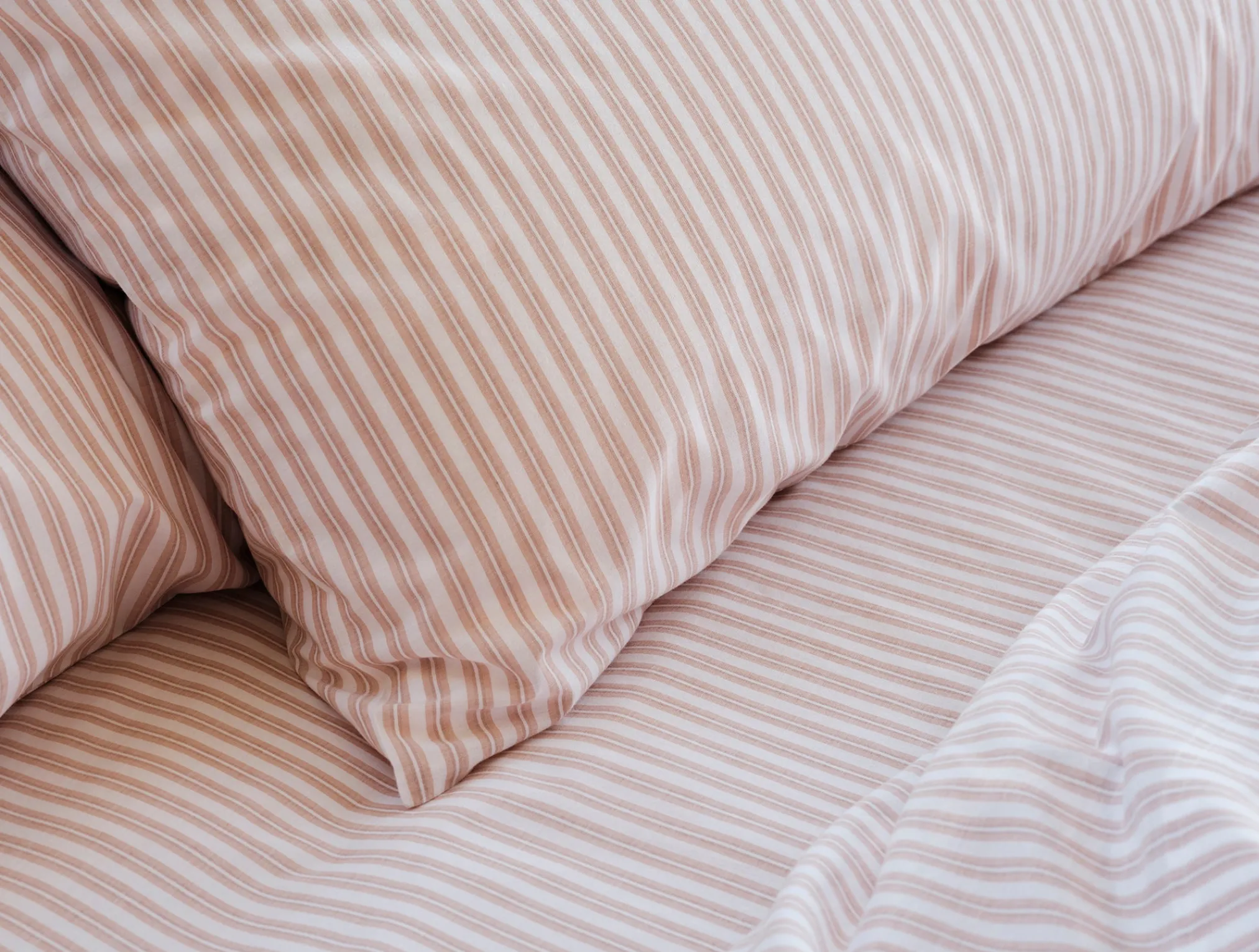 Coyuchi Organic Crinkled Percale™ Sheet Set< Sheet Sets|Sheet Sets