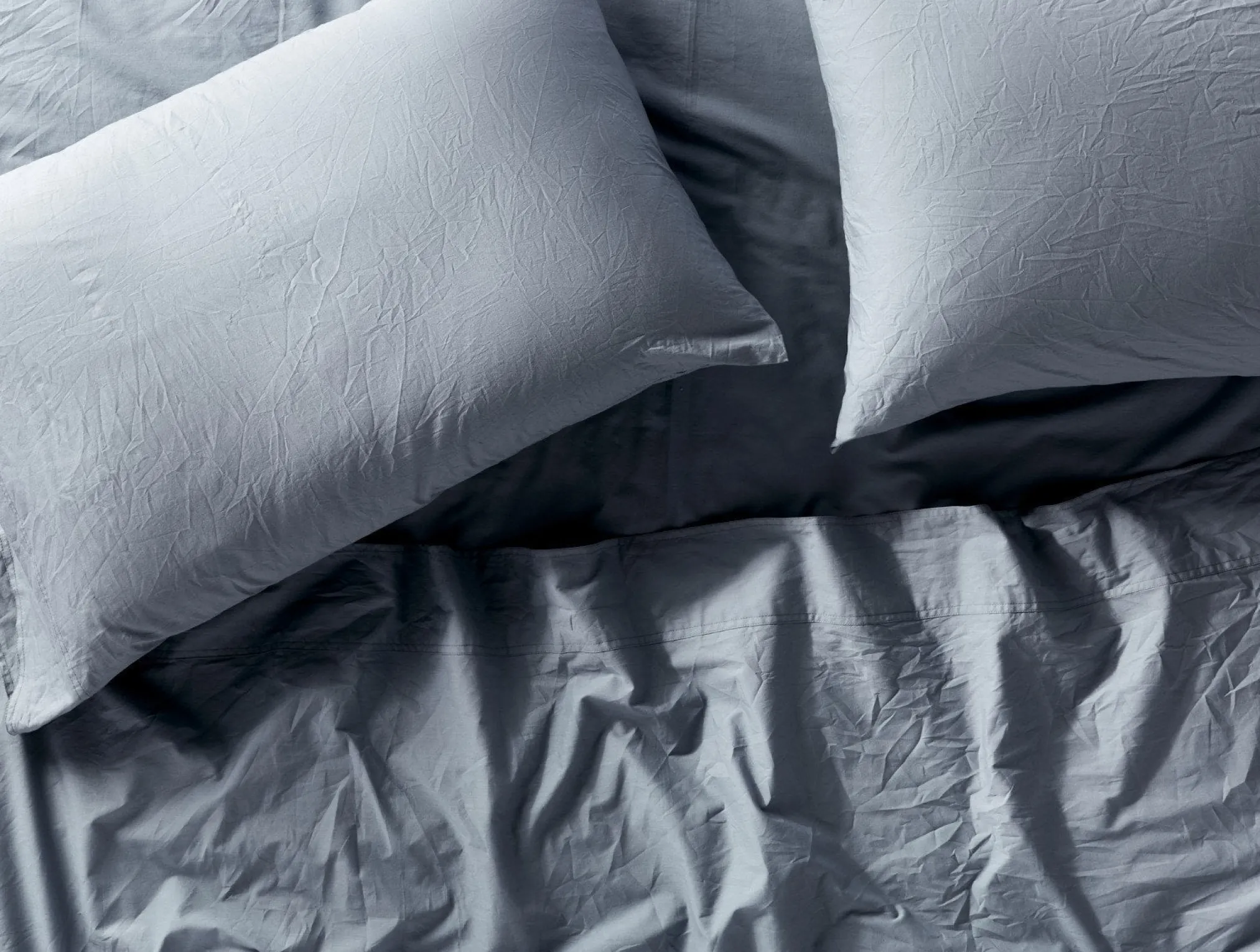 Coyuchi Organic Crinkled Percale™ Fitted Sheet< Fitted Sheets|Fitted Sheets