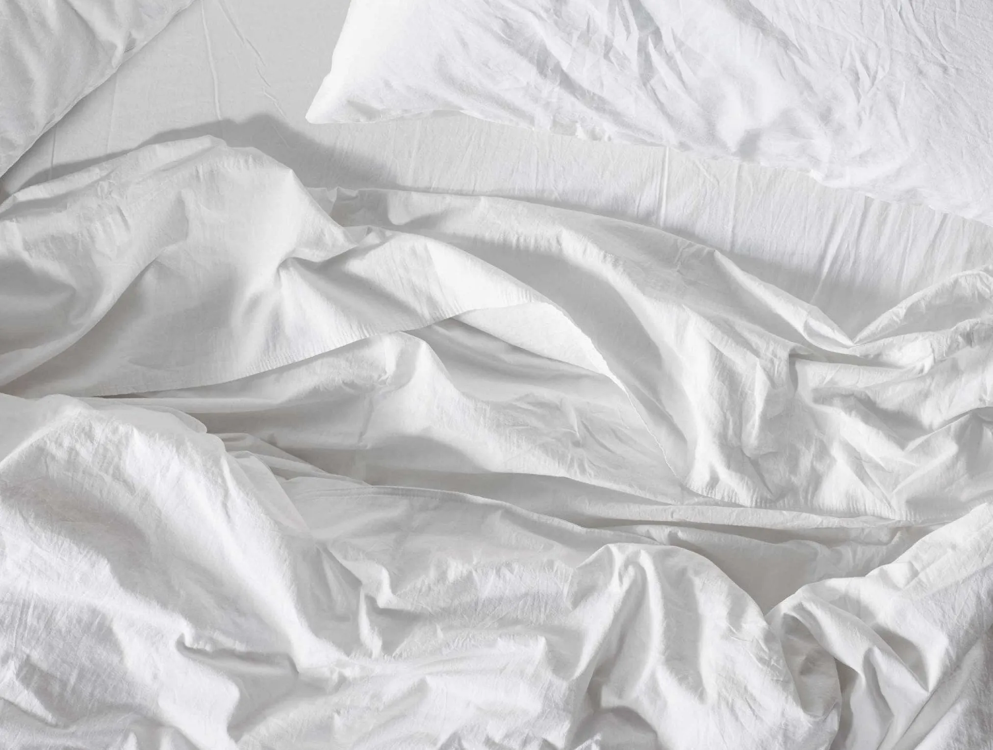 Coyuchi Organic Crinkled Percale™ Fitted Sheet< Fitted Sheets|Fitted Sheets
