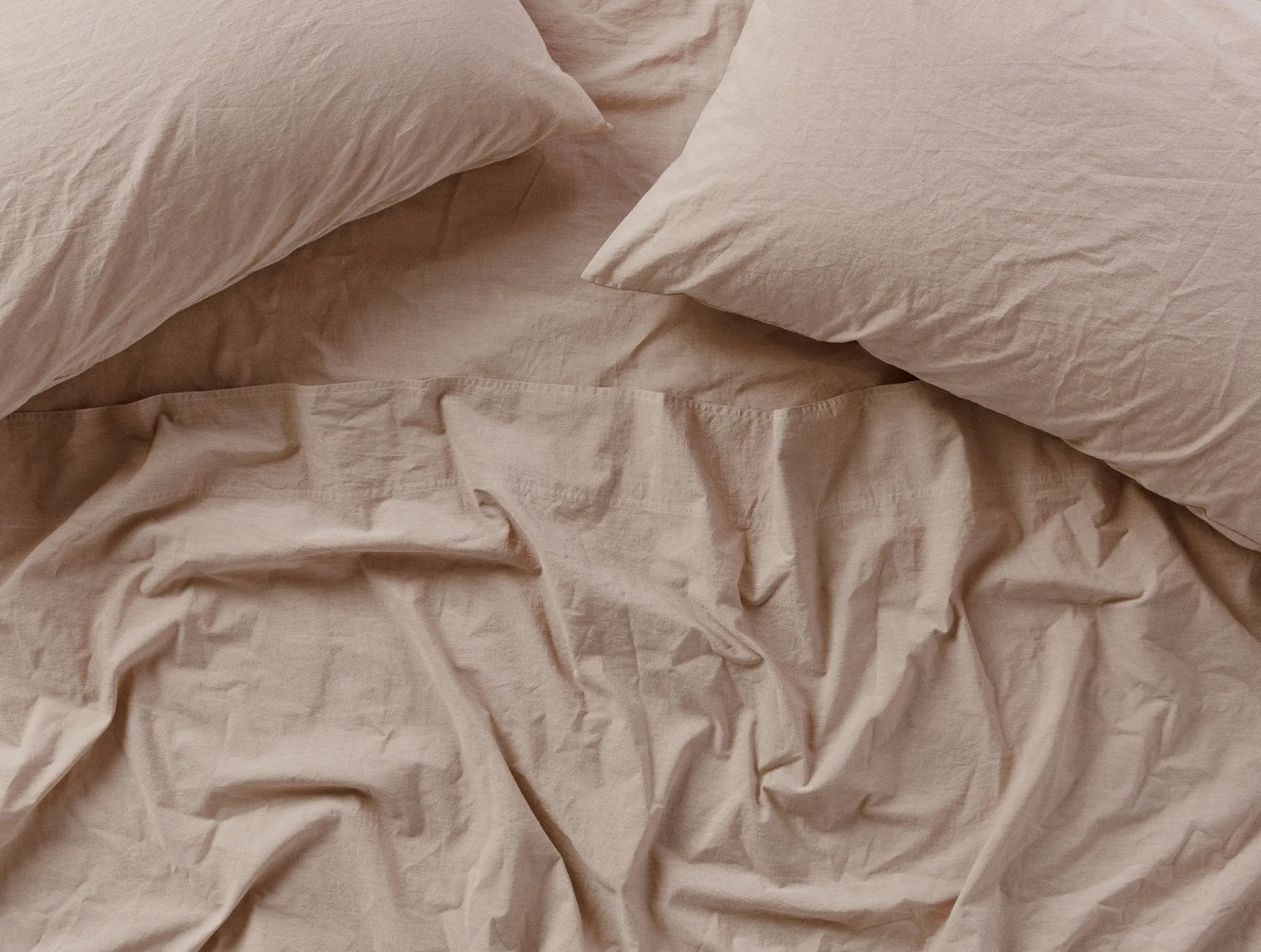Coyuchi Organic Crinkled Percale™ Fitted Sheet< Fitted Sheets|Fitted Sheets
