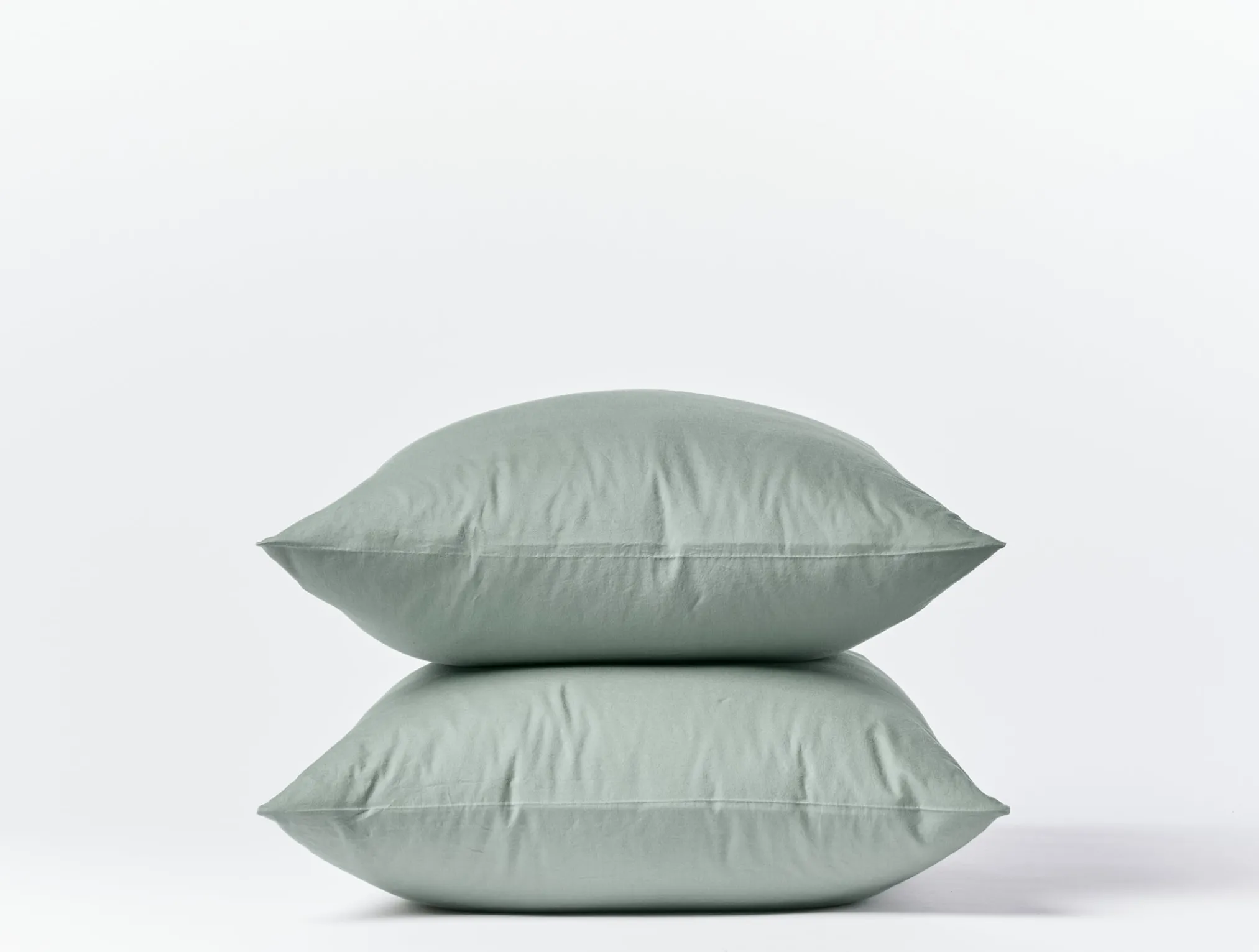 Coyuchi Organic Crinkled Percale™ Pillowcases< Pillowcases|Pillowcases