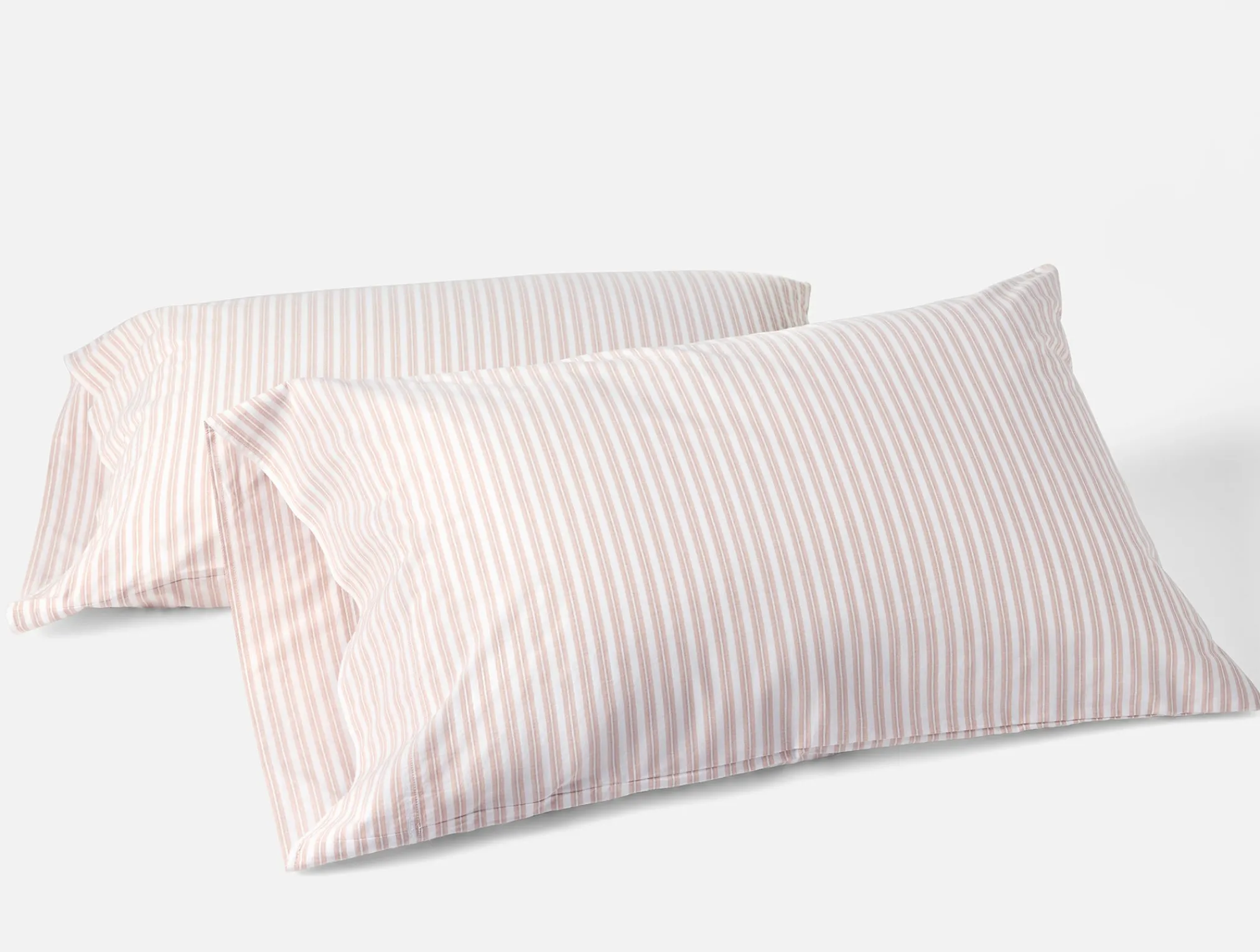 Coyuchi Organic Crinkled Percale™ Pillowcases< Pillowcases|Pillowcases