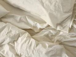 Coyuchi Organic Crinkled Percale™ Fitted Sheet< Fitted Sheets|Fitted Sheets