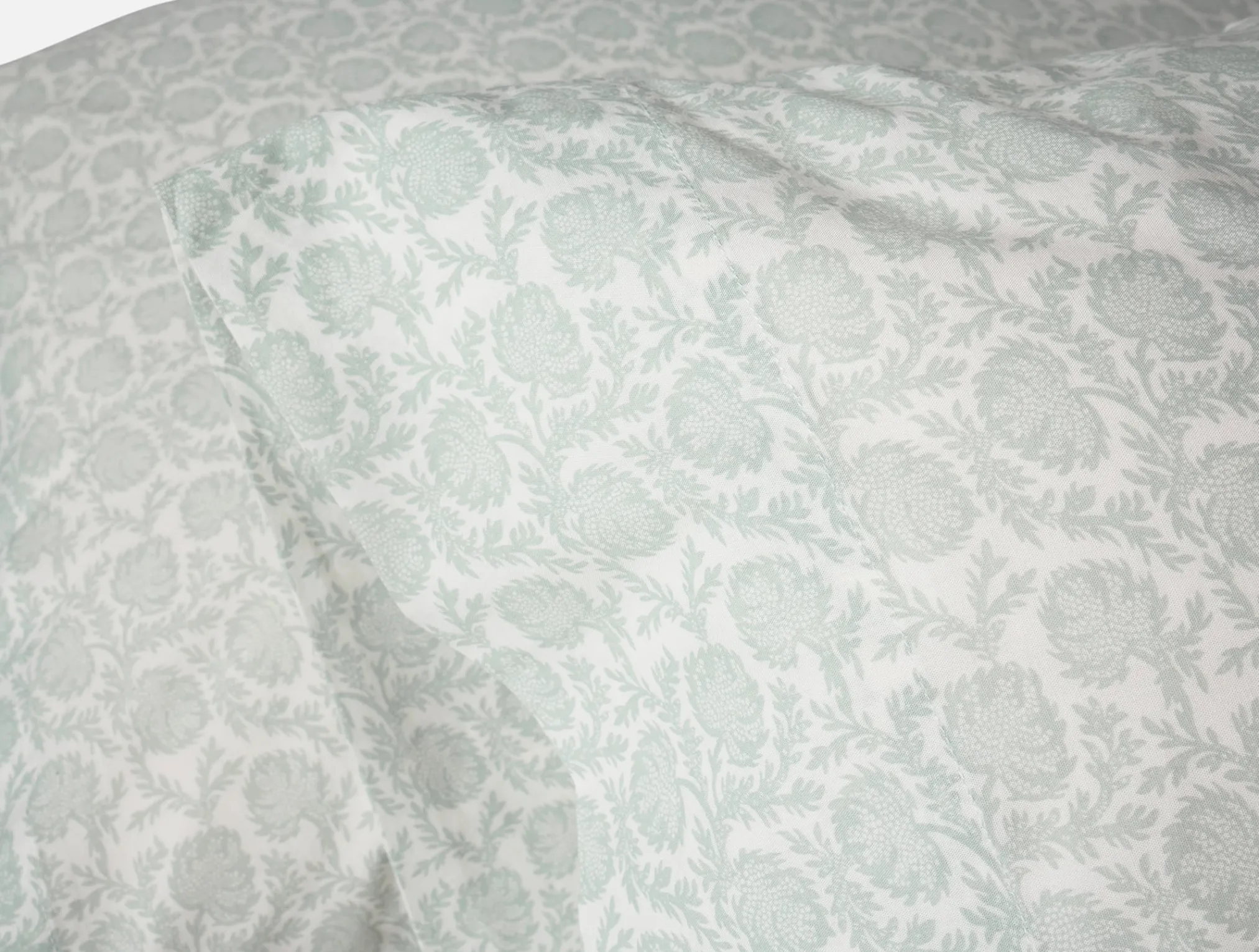 Coyuchi Organic Print Percale Pillowcases< Pillowcases|Pillowcases