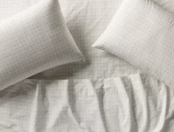 Coyuchi Organic Print Percale Pillowcases< Pillowcases|Pillowcases
