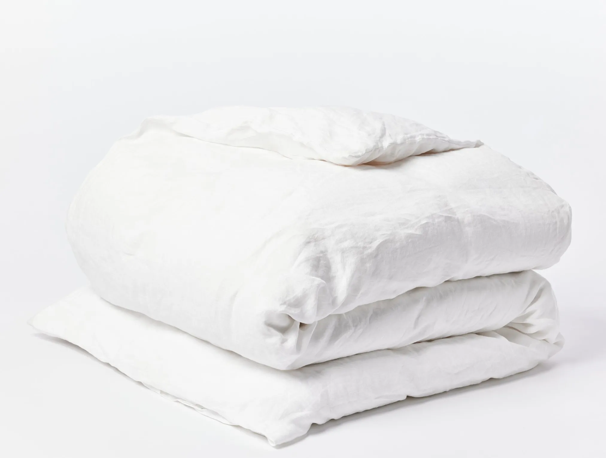 Coyuchi Organic Relaxed Linen Duvet Set< Duvet Covers + Sets