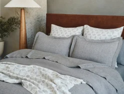 Coyuchi Organic Relaxed Linen Duvet Set< Duvet Covers + Sets