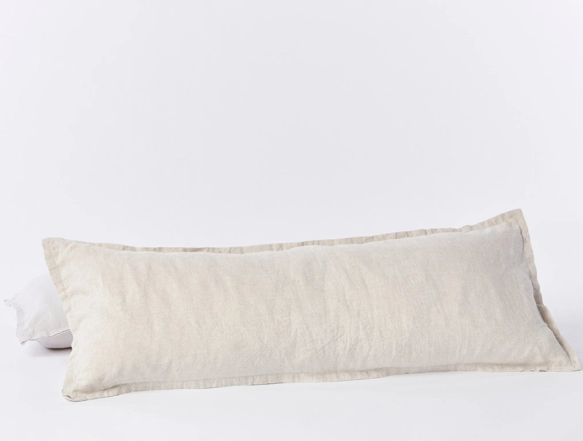 Coyuchi Organic Relaxed Linen Lumbar Pillow Cover< Decorative Pillows