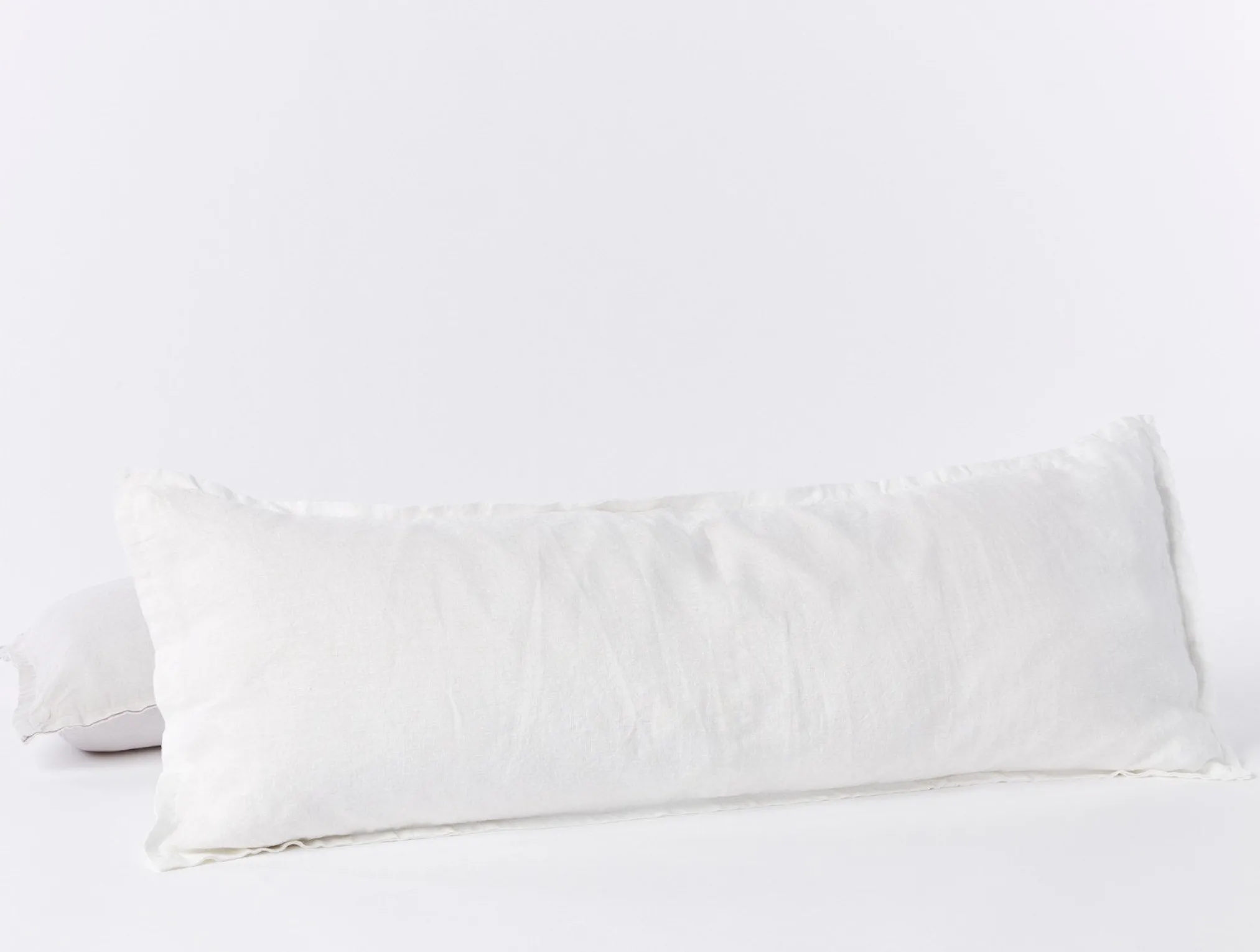Coyuchi Organic Relaxed Linen Lumbar Pillow Cover< Decorative Pillows