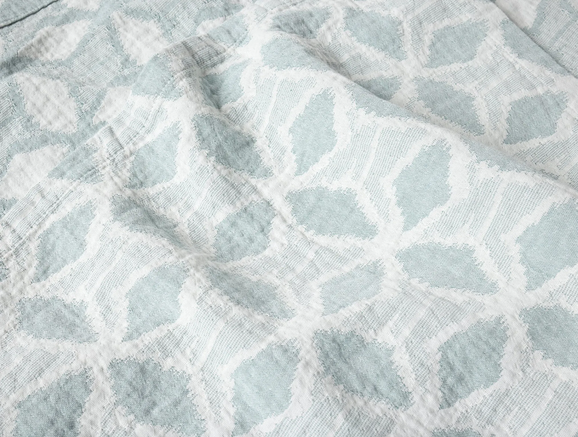 Coyuchi Palomar Organic Blanket< Bed Blankets