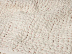 Coyuchi Pebbled Handstitched Organic Toddler Quilt< Baby|Baby Bedding