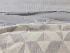 Coyuchi Pismo Organic Throw< Throws